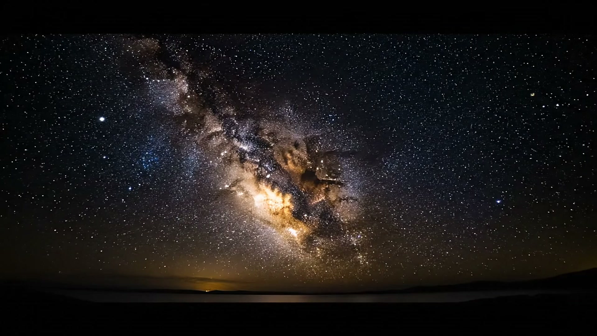 The Milky Way above the night horizon